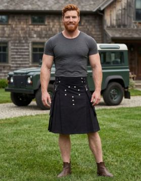 Men's Black Kilt with Detachable Pocket and Studs